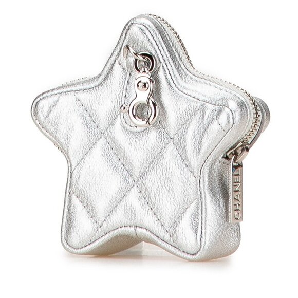 CHANEL Silver Lambskin Leather Logo Wallet - Picture 2 of 9